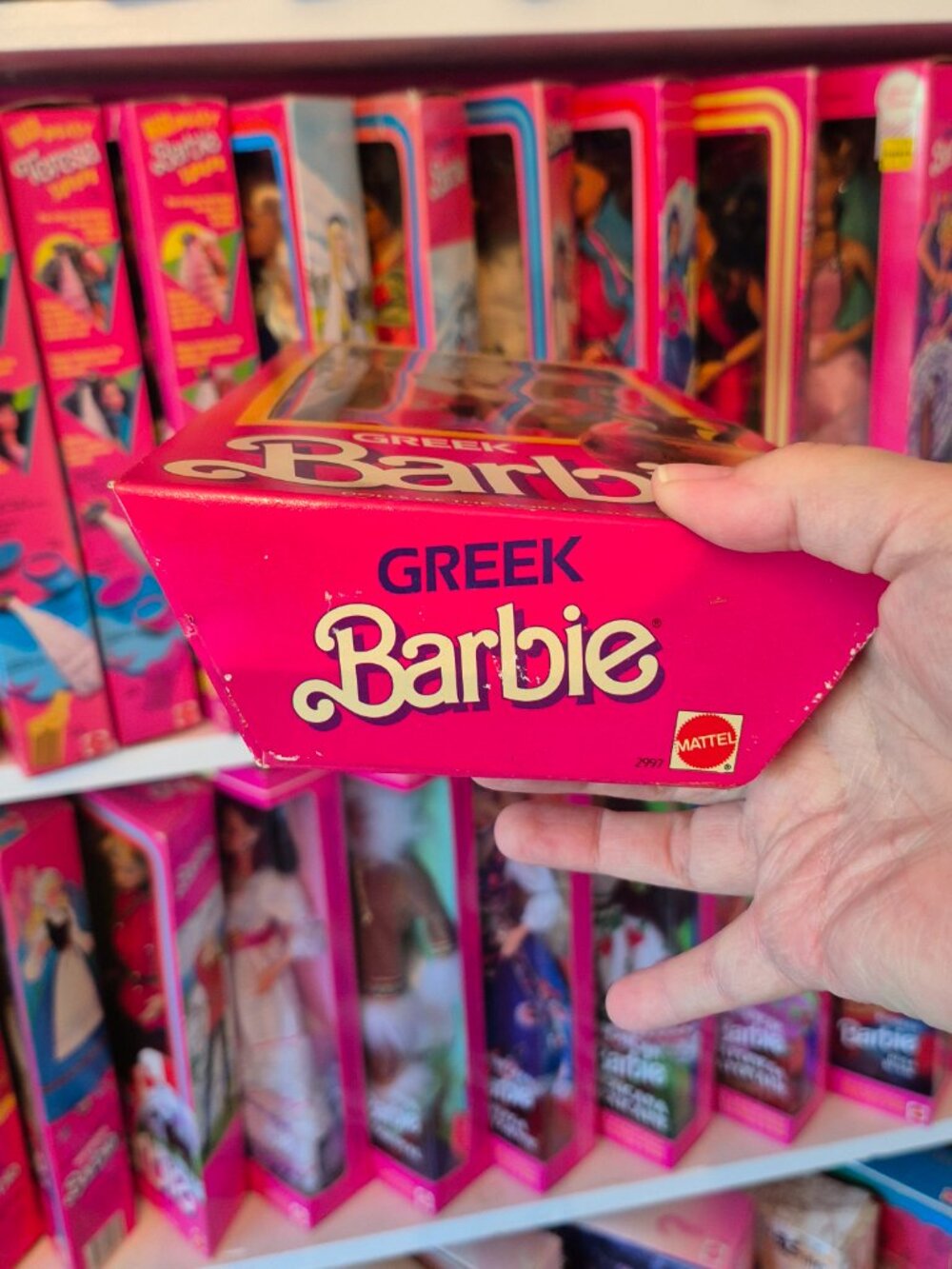 1985 Dolls of the World Greek Barbie NIB - Picture 5 of 8